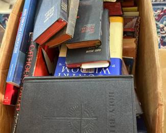 287 assortedreligiousbooklotincludingbi