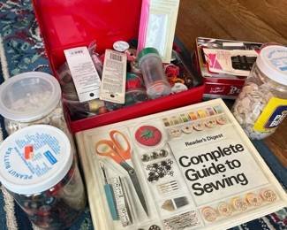 271 smalllotofsewingnotionsandguideto