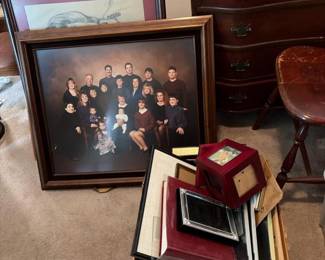 360 assortedwallpictureframesalbumsand