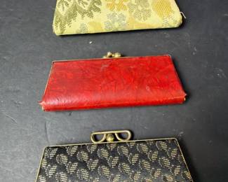 209 threevintageclutchpurses