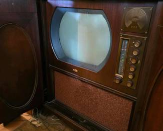 119 dumonttype7050consoletelevision