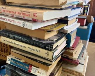 286 assortedbooklot