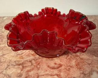 046 cranberryredruffledglassbowlwithro