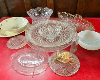 117 assortedglassandporcelainservingdis