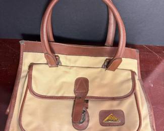 231 jordachecanvasandfauxleatherhandbag