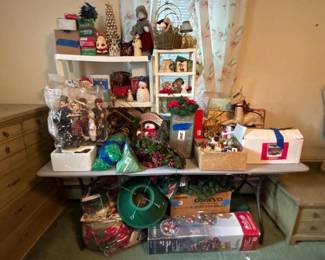 312 hohohugechristmasdecorlot