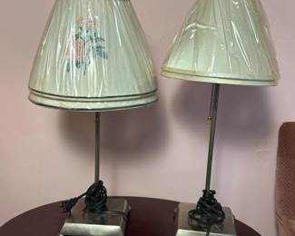 218 twometaltablelampswith4shades