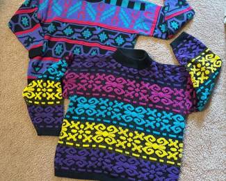 247 twovintagecolorfulpatternedsweaters
