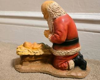 100 prayingsantaandbabyjesusfigurine