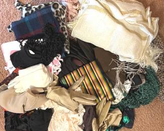 235 assortedscarvesgloves