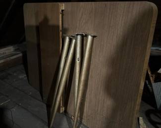 343 laminatetoptablewithmetallegs
