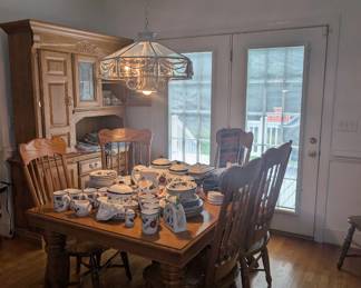 Kitchen Table and Chairs