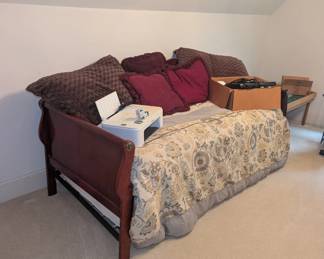 Sleigh Daybed