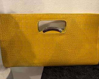 YELLOW CLUTCH