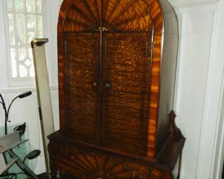 Antique Chifforobe