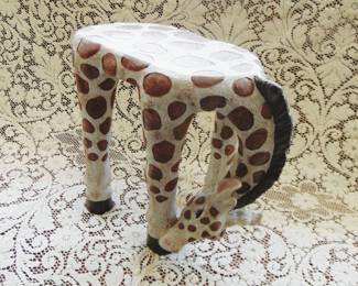 Giraffe Plant Stand