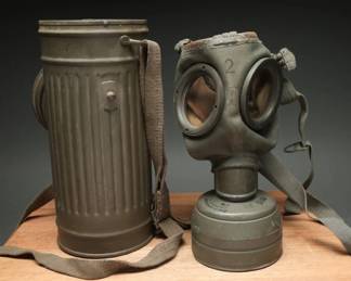 German M38 Gas Mask and Canister Set 1938