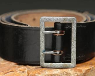 WWII German Luftwaffe Officer Leather Belt