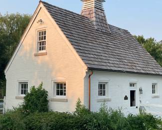 Come Explore , 1 of 4 buildings in the Sale