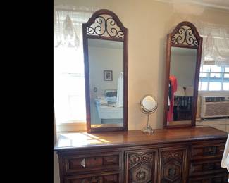 Bedroom Set $200.