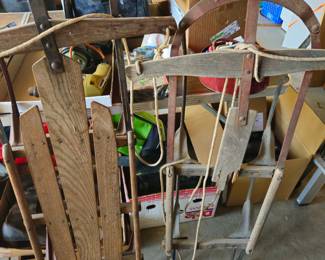 $5 vintage sleds