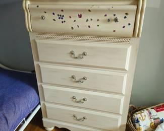 $20 tall white dresser