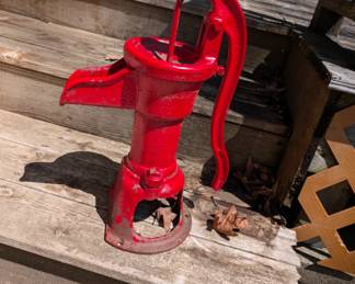 Cast Iron Hand Pump