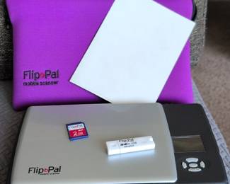 FlipPal Portable Scanner