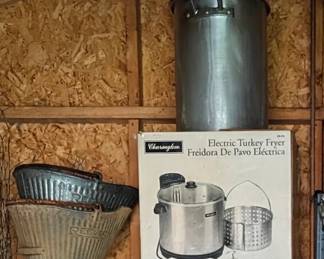 Coal Buckets, Turkey Fryer & Steel pot
