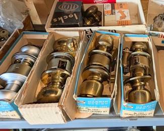 Door Knobs & Deadbolts