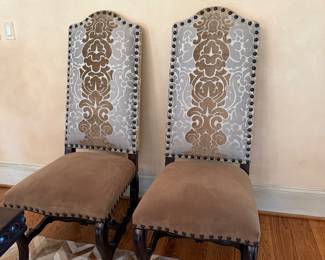 SET OF 10 CHAIRS