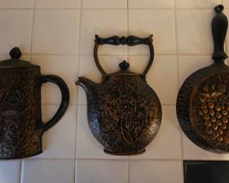 VINTAGE WALL DECOR