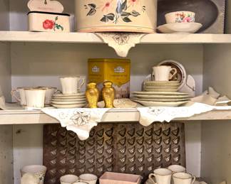 Assorted Mid-Century & Decorative Kitchenware
