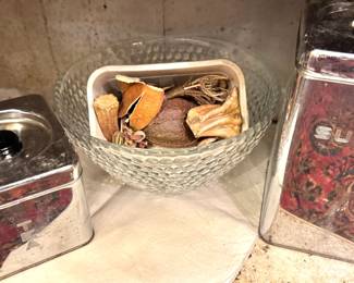 Chrome Tea & Sugar Canister Set
