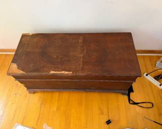 Dillingham Cedar-Lined Blanket Chest
