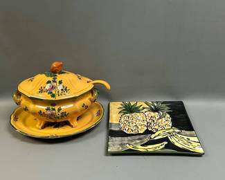 Lot 15: Italian Ceramic Ware