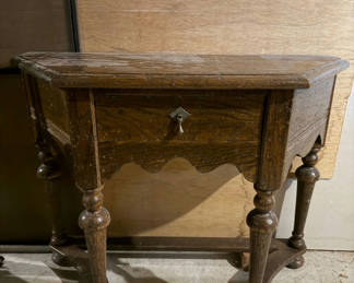 Lot 113: Vintage Side Table