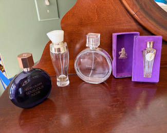 Lot 7: Vintage Perfume Bottles