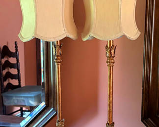 Lot 68: 2 Matching Bureau Lamps