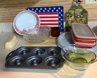 Lot 48: Kitchen Lot