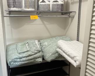 Twin comforters