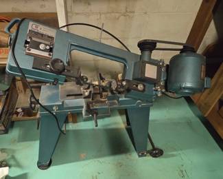 Band saw