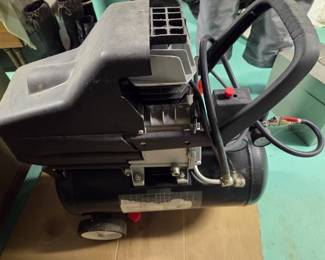 Air compressor