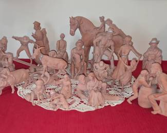 Imhoff figures made in Titusville