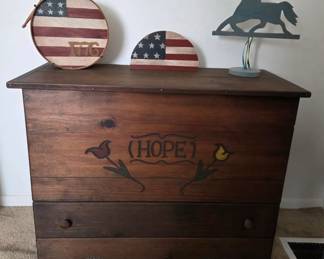Hope chest