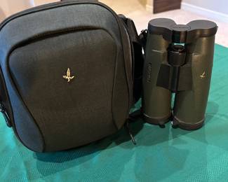 SWAROVSKI SLC 15x56 WB Binoculars