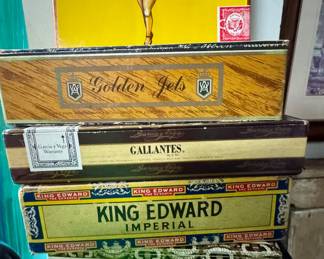 Golden Honeys! And tons more cigar boxes and cool ashtrays