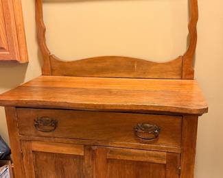 Antique Wash Stand
