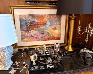 Jewelry/Artwork
