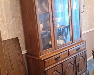Traditional Oak China Cabinet Hutch by Thomasville